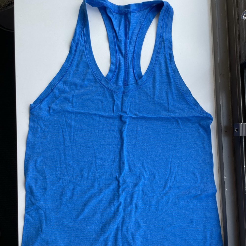 Lululemon tie back tank top